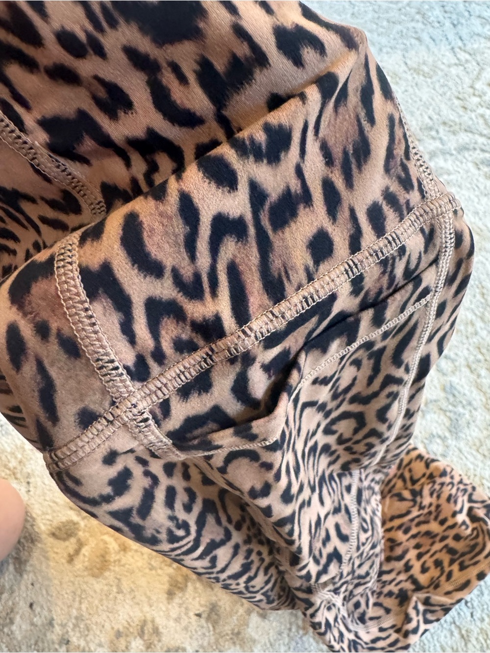 Halara Leopard Print Leggings - Brown/Black - Picture 9 of 9